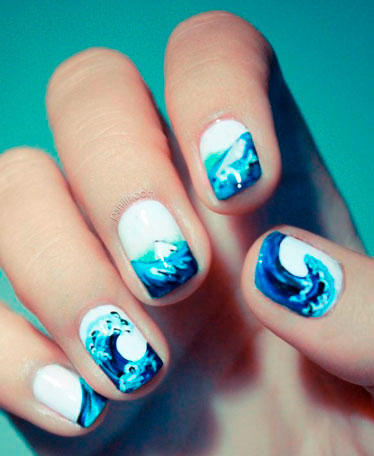 Дизайн ногтей в морском стиле