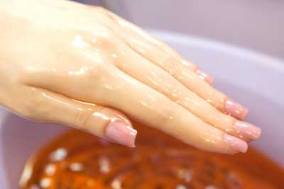 Шелушение кожи на пальцах рук: причины и лечение
