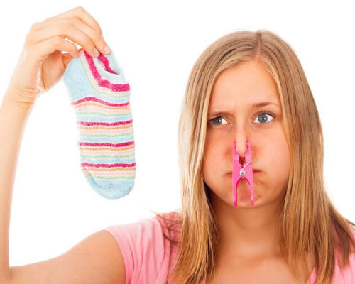 Почему пахнут ноги: как быстро избавиться от неприятного запаха