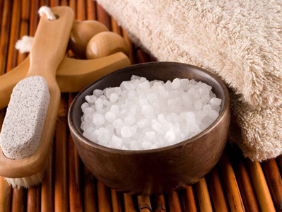 Как делать солевые ванны лечебные