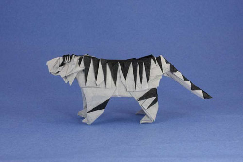 Тигр из бумаги на Новый год оригами