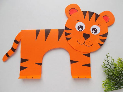 Тигр из бумаги на Новый год для детей 3 лет