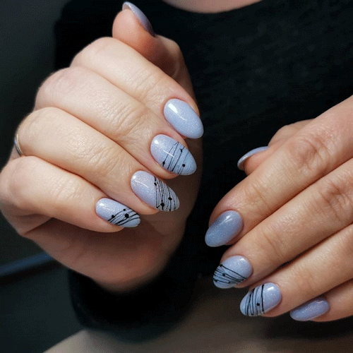 зимний дизайн ногтей на короткие ногти квадратной формы 2