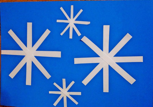 Снежинки из подручных материалов своими руками: 100 фото