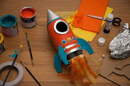 космический корабль своими руками поделка в детский сад