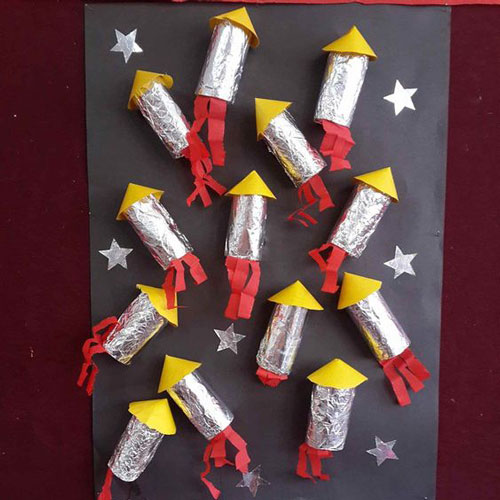 объемная ракета из бумаги своими руками в детском саду 3