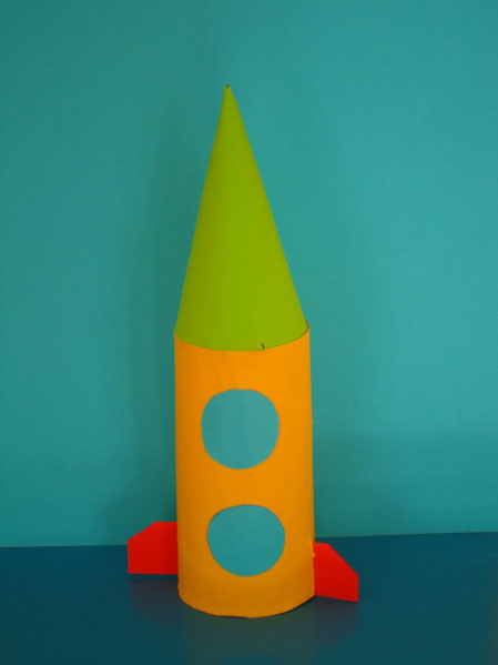 объемная ракета из бумаги своими руками для детей поэтапно 7