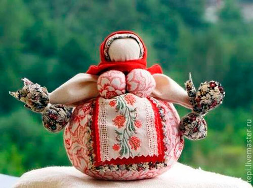 простые народные куклы из ткани своими руками 7
