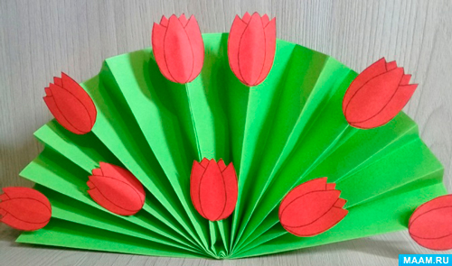 поделка тюльпаны из гофрированной бумаги 8