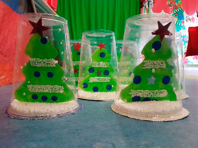 новогодние поделки из стаканчиков в детском саду 9