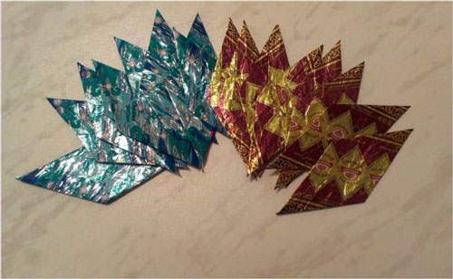 поделки из фантиков от конфет своими руками для детей 82