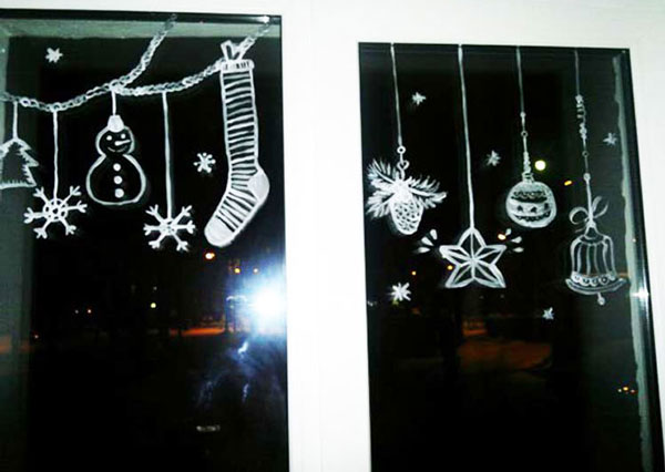 Рисунки пастой на окне к Новому году 10