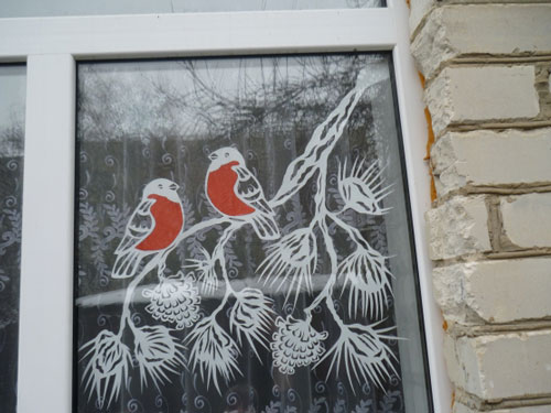 простые рисунки пастой на окне к Новому году 3