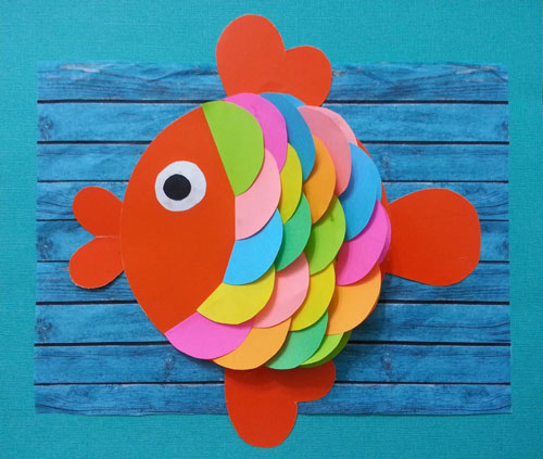 Аппликация рыбка из цветной бумаги 9