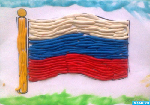 Конспект НОД (аппликация) в старшей группе. Коллективная работа «День российского флага»