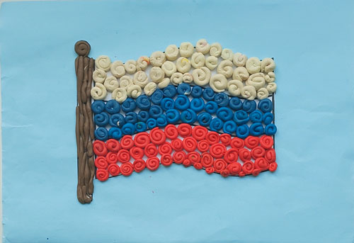 поделки Флаг России из бумаги 8
