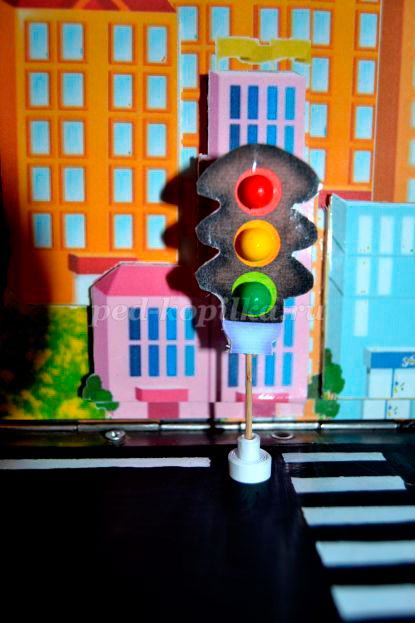 поделка светофор своими руками в школу на конкурс для детей 4