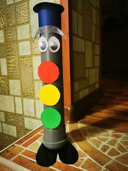 поделка светофор своими руками в школу на конкурс для детей 7