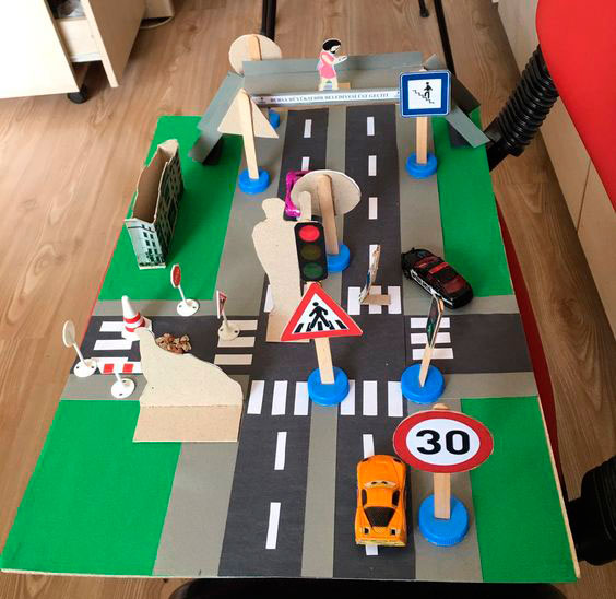 простые поделки на тему правила дорожного движения для детей