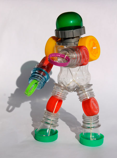 поделка робот своими руками в детсад из подручных материалов 4