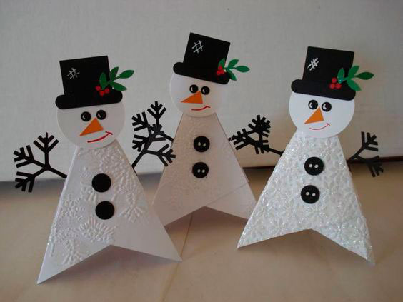 простой снеговик из бумаги в детский сад поделка 10