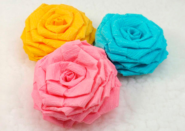 какие можно сделать цветы бумажных из салфеток
