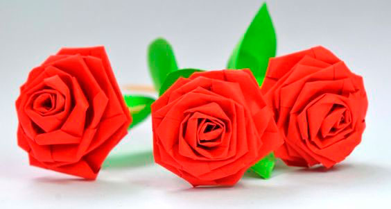 поделка цветок из цветной бумаги для детей 3
