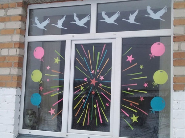 как украсить окна к 9 мая в детском саду