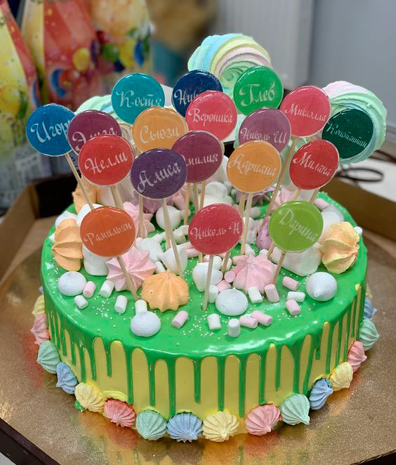 торт на выпускной детский сад с именами фото 10