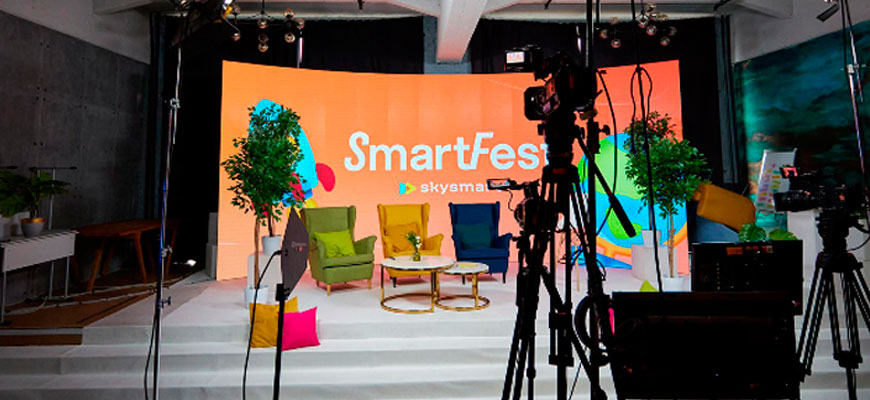 в октябре состоится ежегодный фестиваль для родителей SmartFest