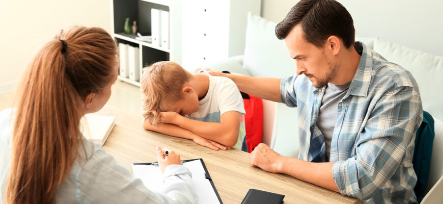 Родители стесняются рассказывать детям