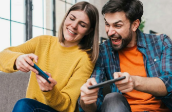 родители играют